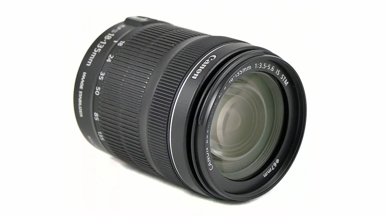 Canon EF-S 18-135mm. Объектив Canon 18-135. Canon EF-S 18-135mm f/3.5-5.6 is. Canon EF-S 18-135mm f/3.5-5.6 is STM.